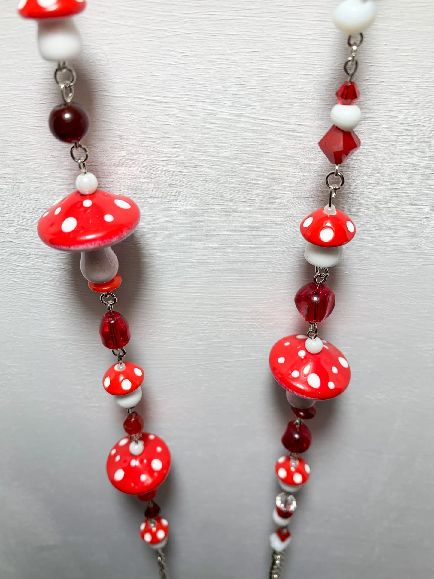 Bleeding Tooth Eyeglass Chains